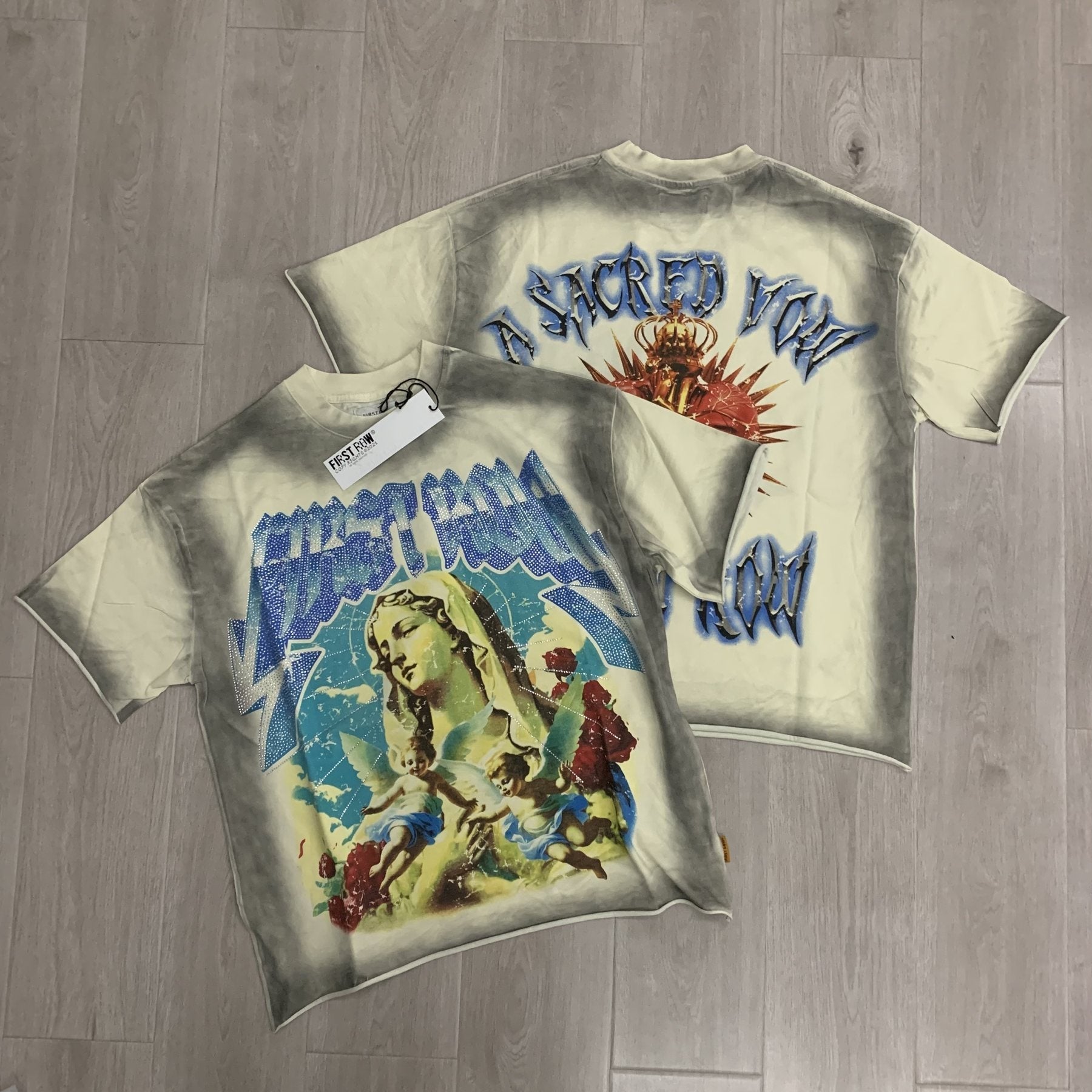 FIRST ROW A Sacred Vow Angel Graphic T-Shirt — context