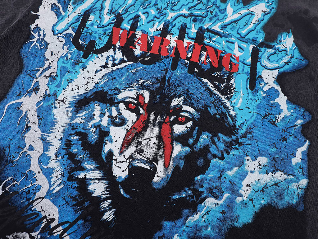 FIRST ROW Warning Not So Quiet Wolf Cropped T-Shirt — detail