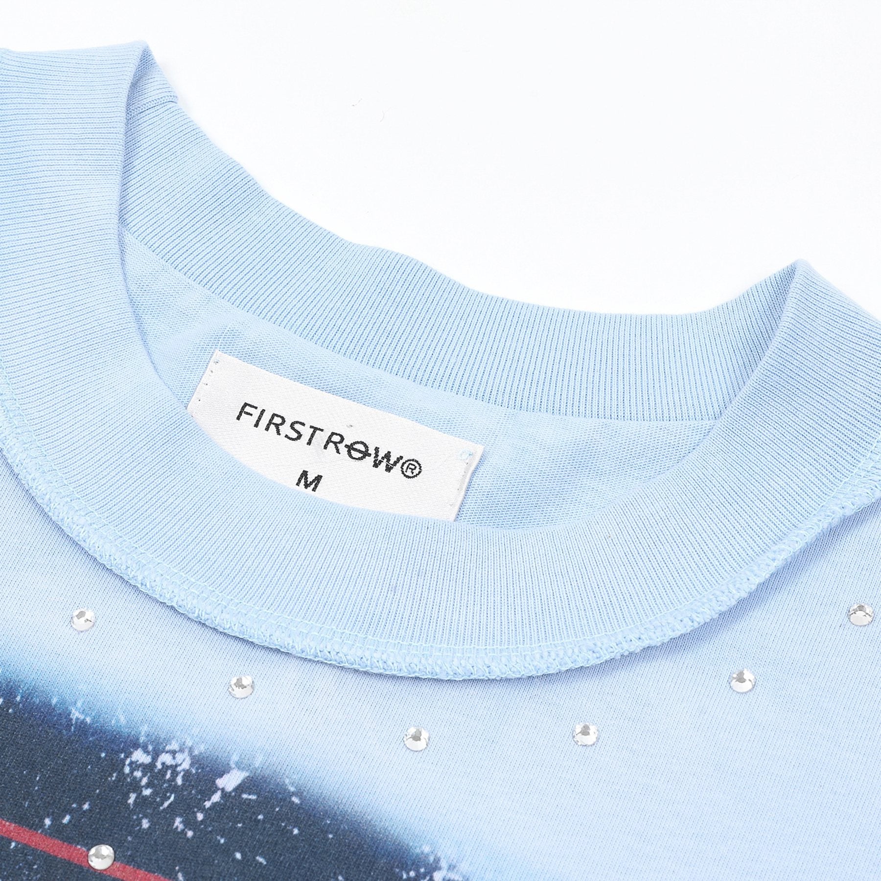FIRST ROW Lost Utopia Ruins Dream Cropped T-Shirt — neck_label