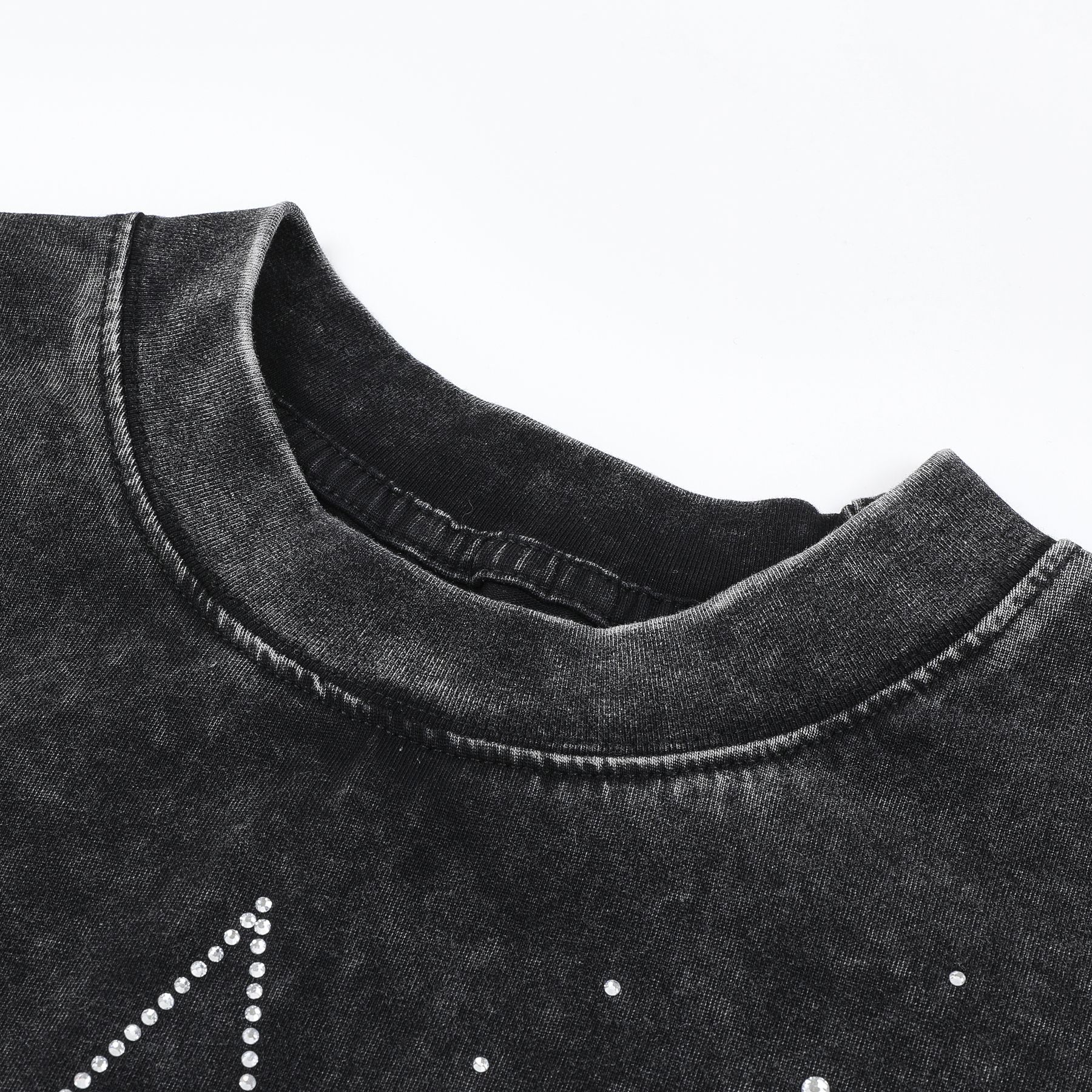 FIRST ROW Made in Heaven Angel Graphic Cropped T-Shirt — detail
