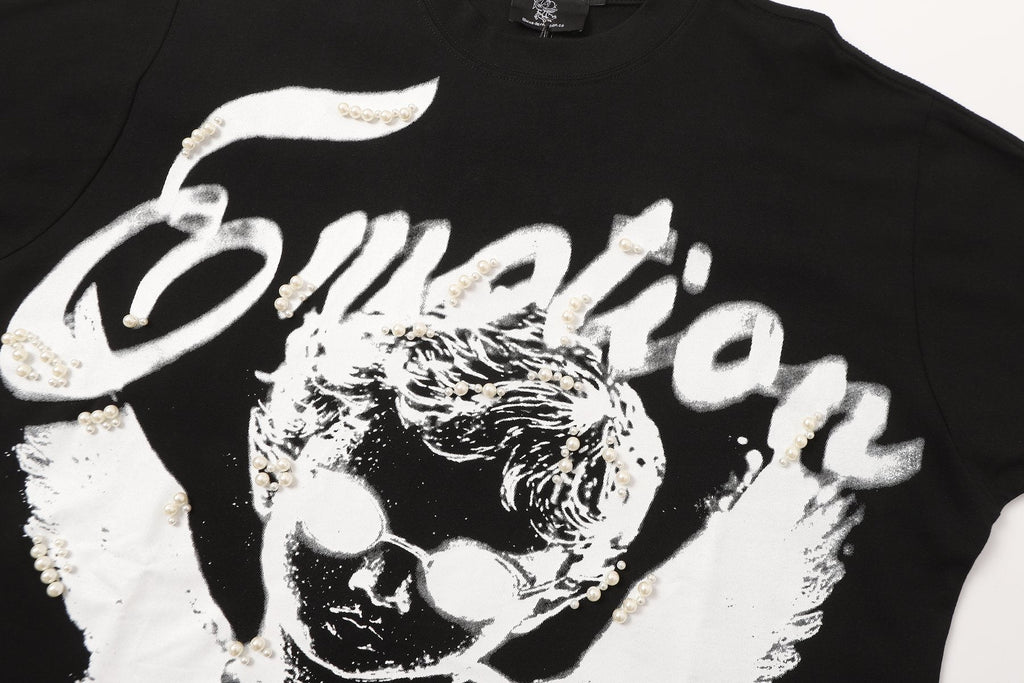 MIXED EMOTION Pearl Script Graphic T-Shirt — detail