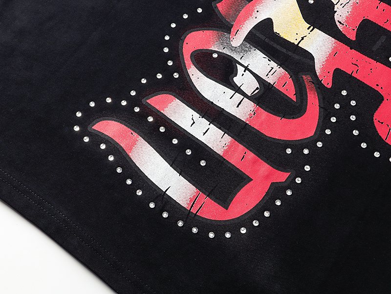 MIXED EMOTION Angel Graphic Short-Sleeve T-Shirt — detail