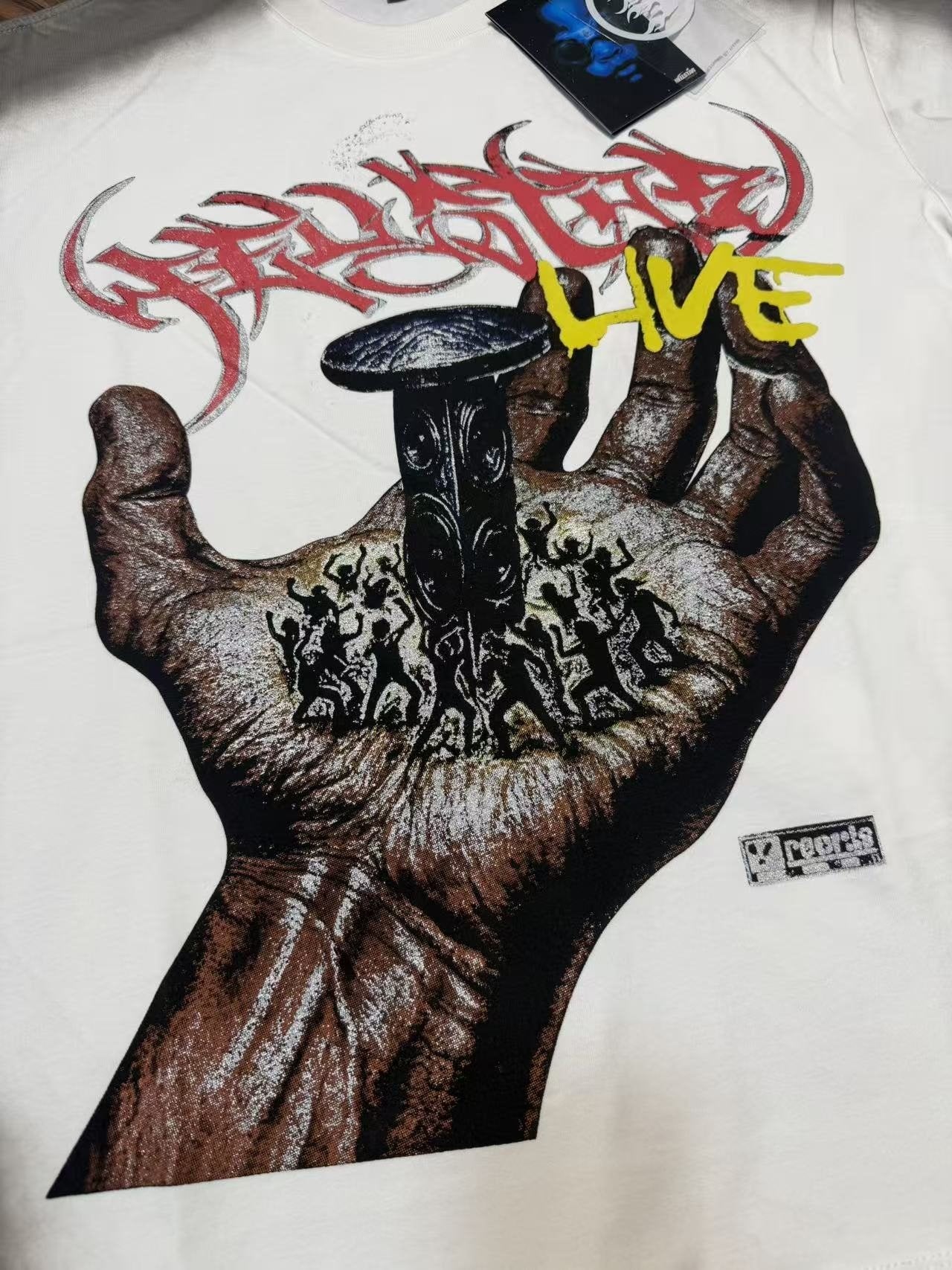 Hellstar Live Graffiti Graphic T-Shirt — detail