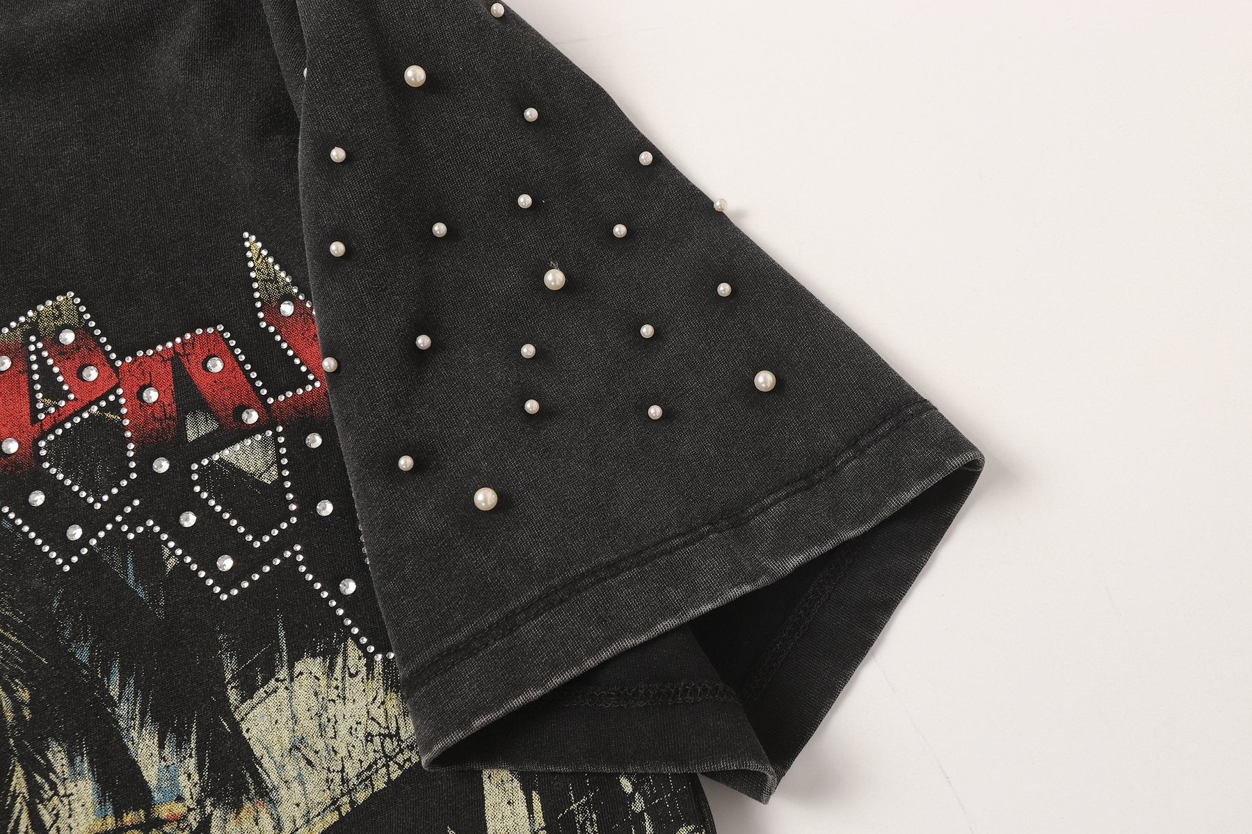 Godspeed Car & Building Graphic Studded-Sleeve T-Shirt — detail