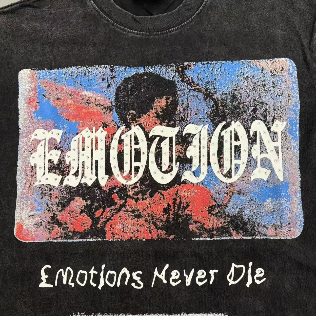 MIXED EMOTION Rhinestone Graphic Acid-Wash T-Shirt — detail