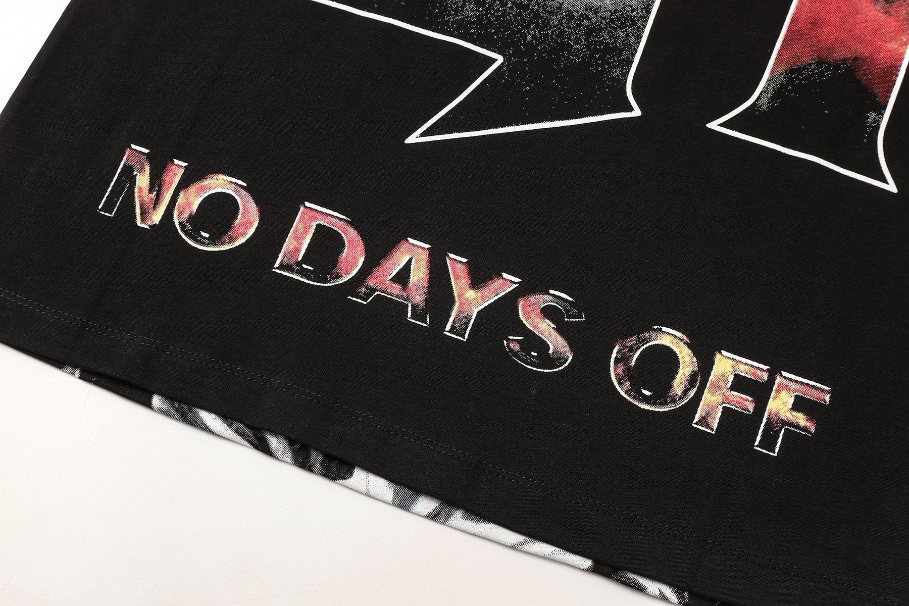 Life Hustlere No Days Off Graphic T-Shirt — detail