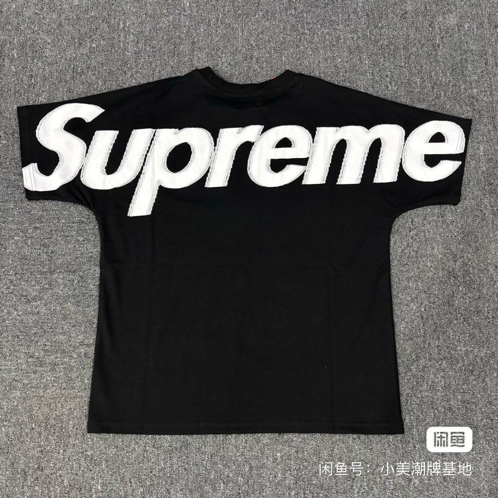 Supreme Oversized Front Graphic T-Shirt — hero