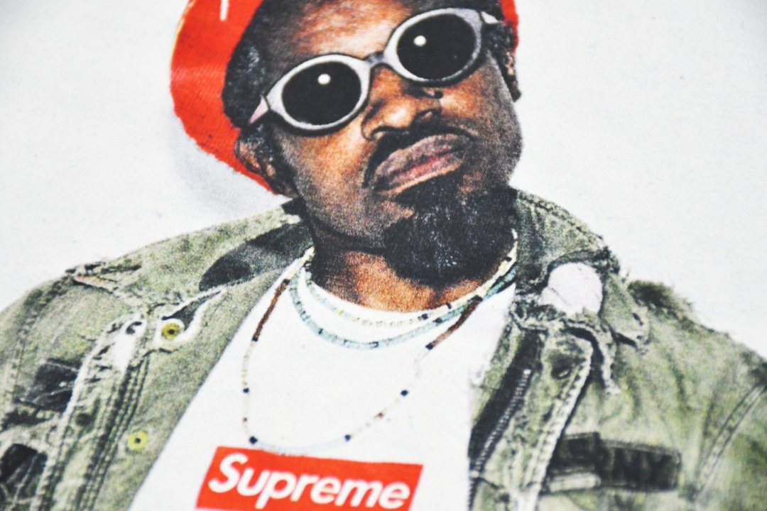 Supreme André 3000 Portrait Graphic T-Shirt — detail