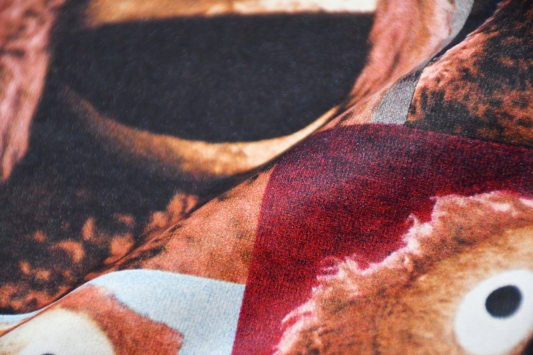 Supreme Anime Graphic Short-Sleeve T-Shirt — fabric_closeup