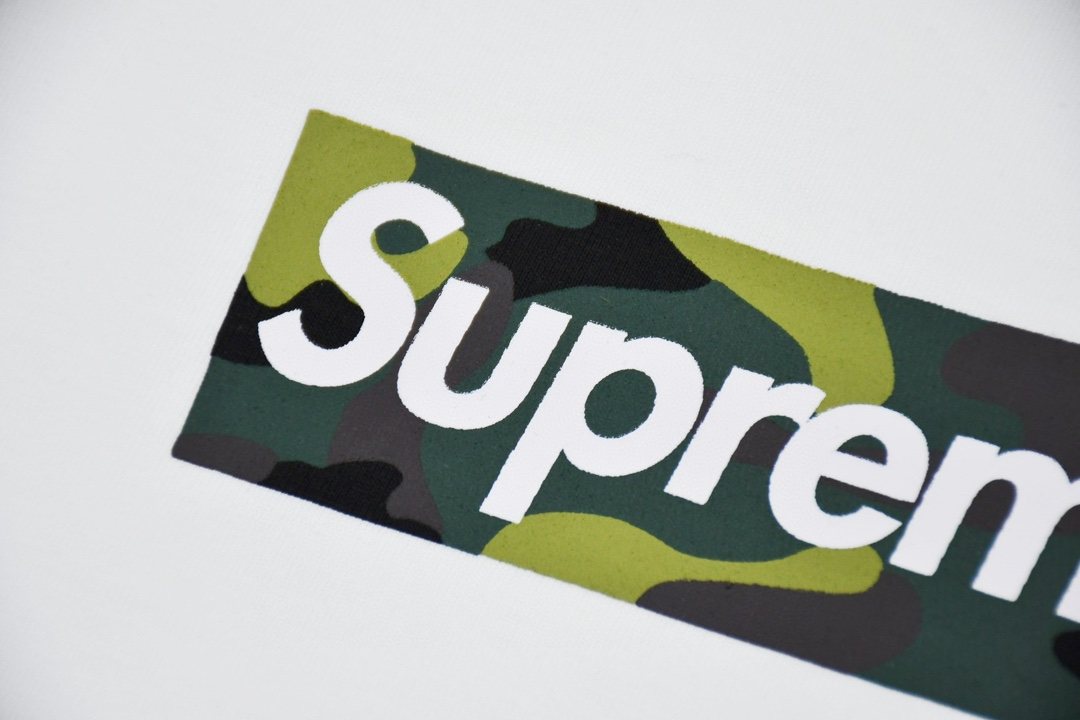 Supreme Camo Box Logo Short-Sleeve T-Shirt — detail