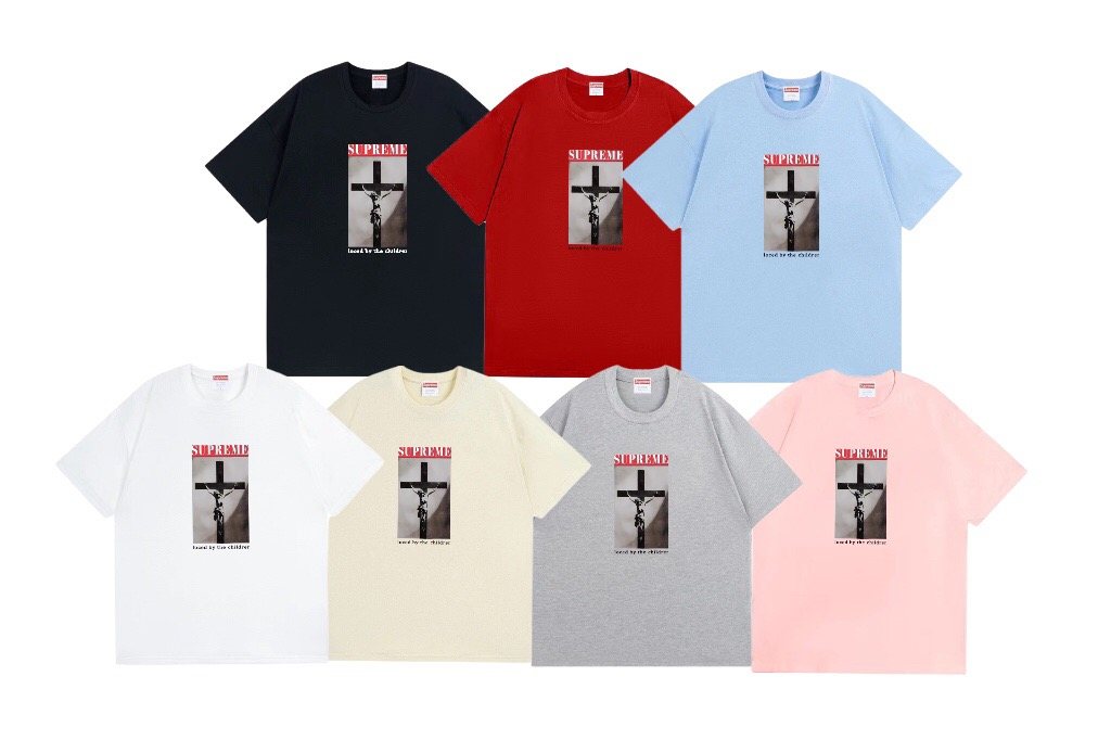 Supreme Loved By The Children Graphic T-Shirt — comparison