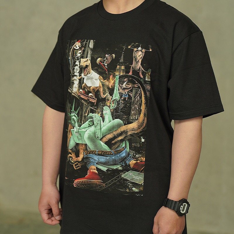 Supreme T-Rex Statue Graphic Short-Sleeve T-Shirt — context