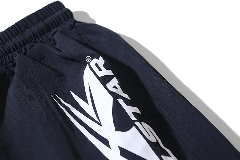Hellstar Sport Graphic Shorts — detail