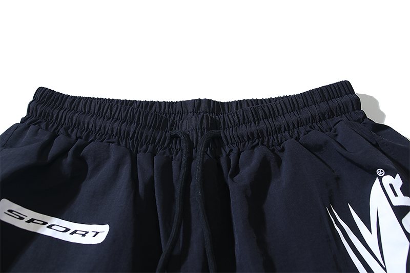 Hellstar Sport Graphic Shorts — detail