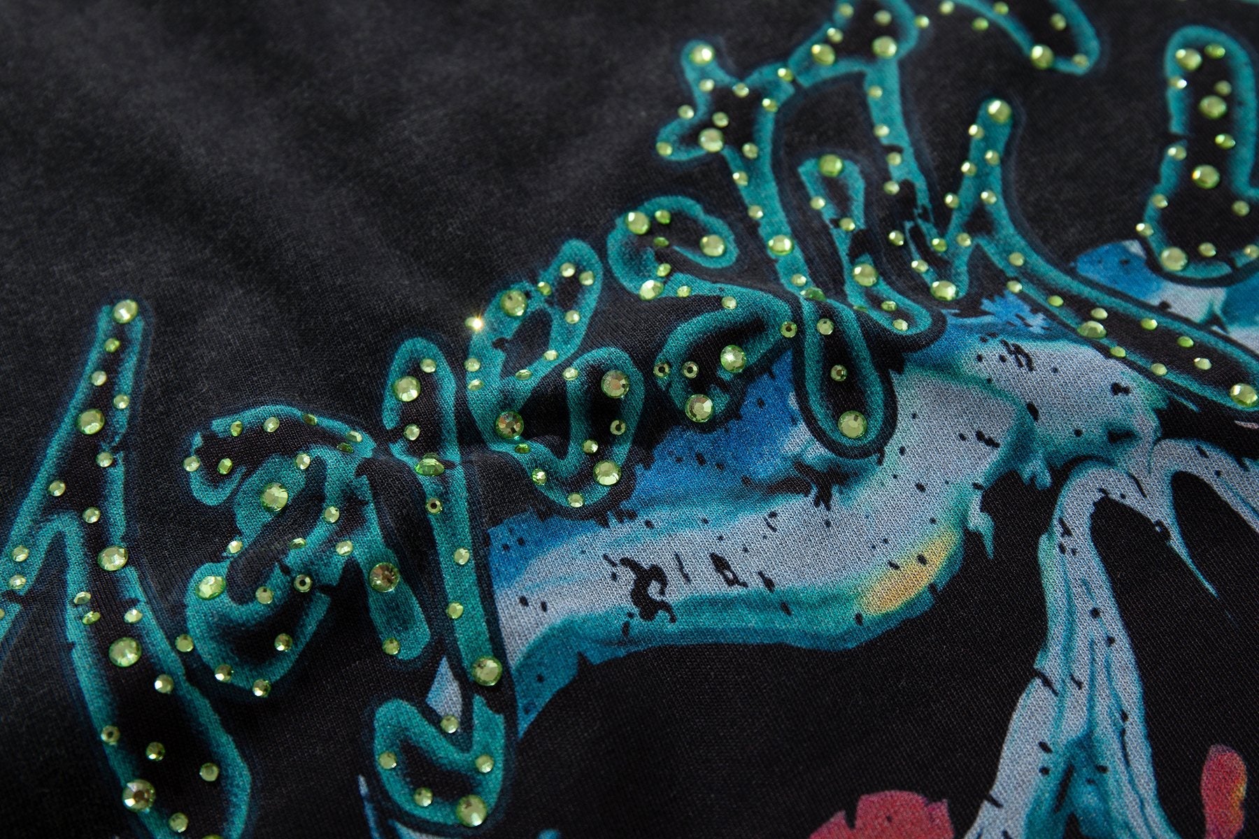 MAJESTIK New York Skull Graphic Sleeveless T-Shirt — detail