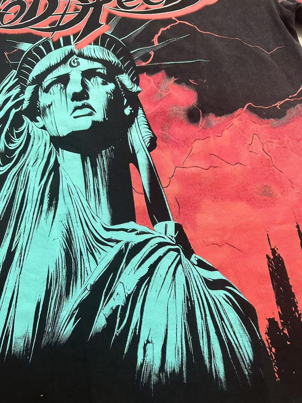 Godspeed Out of Many One Statue Graphic T-Shirt — detail