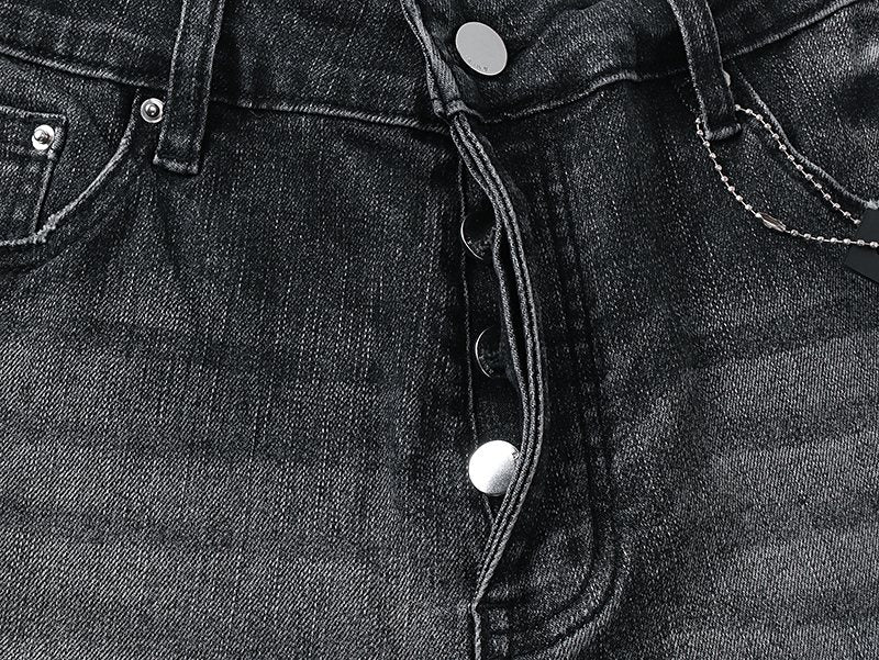 AMIRI Collegiate Graphic Denim Shorts - Black — detail