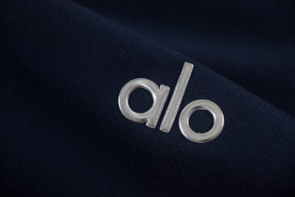 alo Solid Logo T-Shirt & Shorts Set — detail