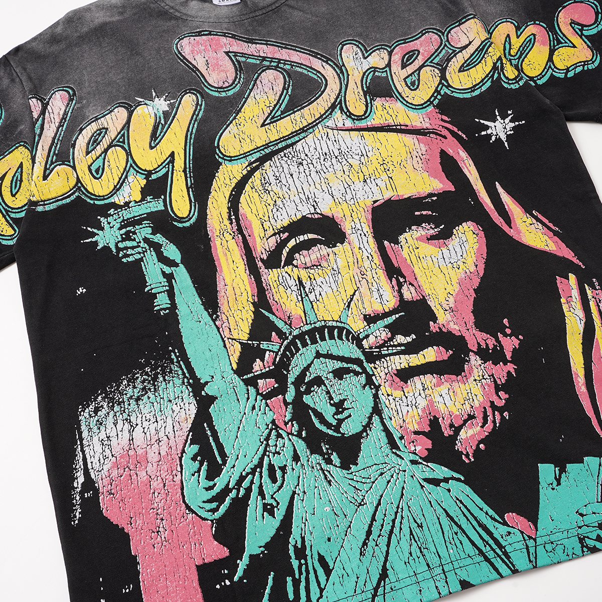 VALLEY Statue Portrait Graphic T-Shirt — detail