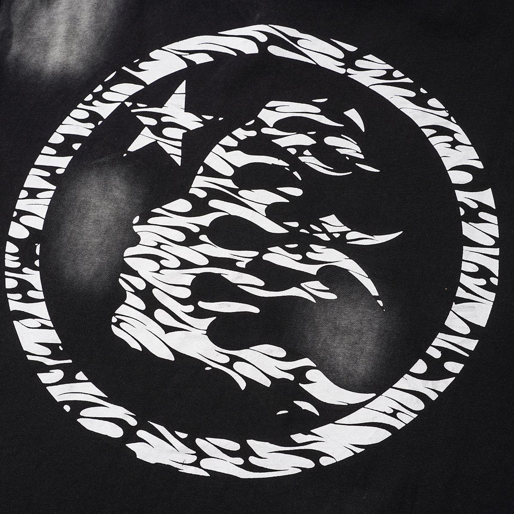 Hellstar Circular Back Graphic Short-Sleeve T-Shirt — detail