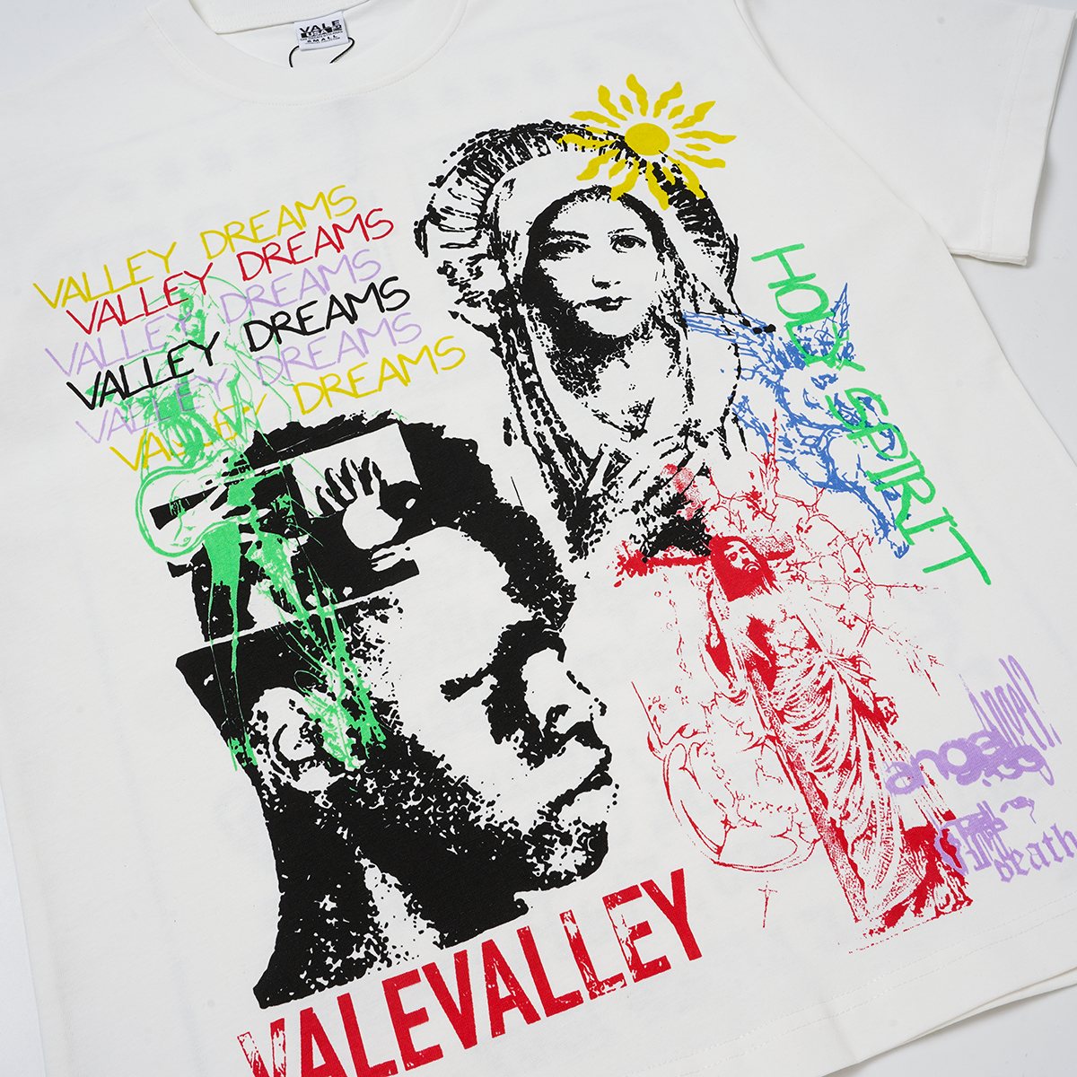 VALLEY Dreams Graphic Short-Sleeve T-Shirt — detail