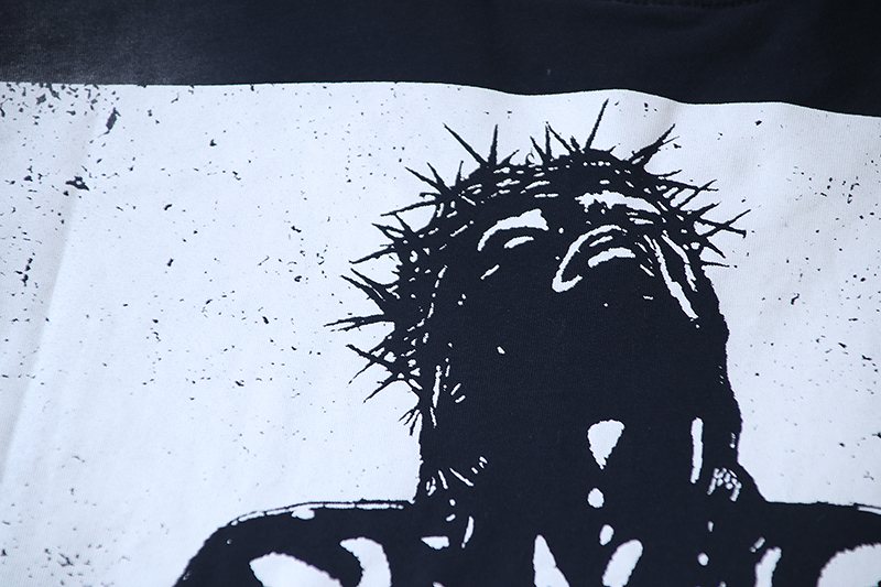 Hellstar Gothic Graphic Sleeveless T-Shirt — detail