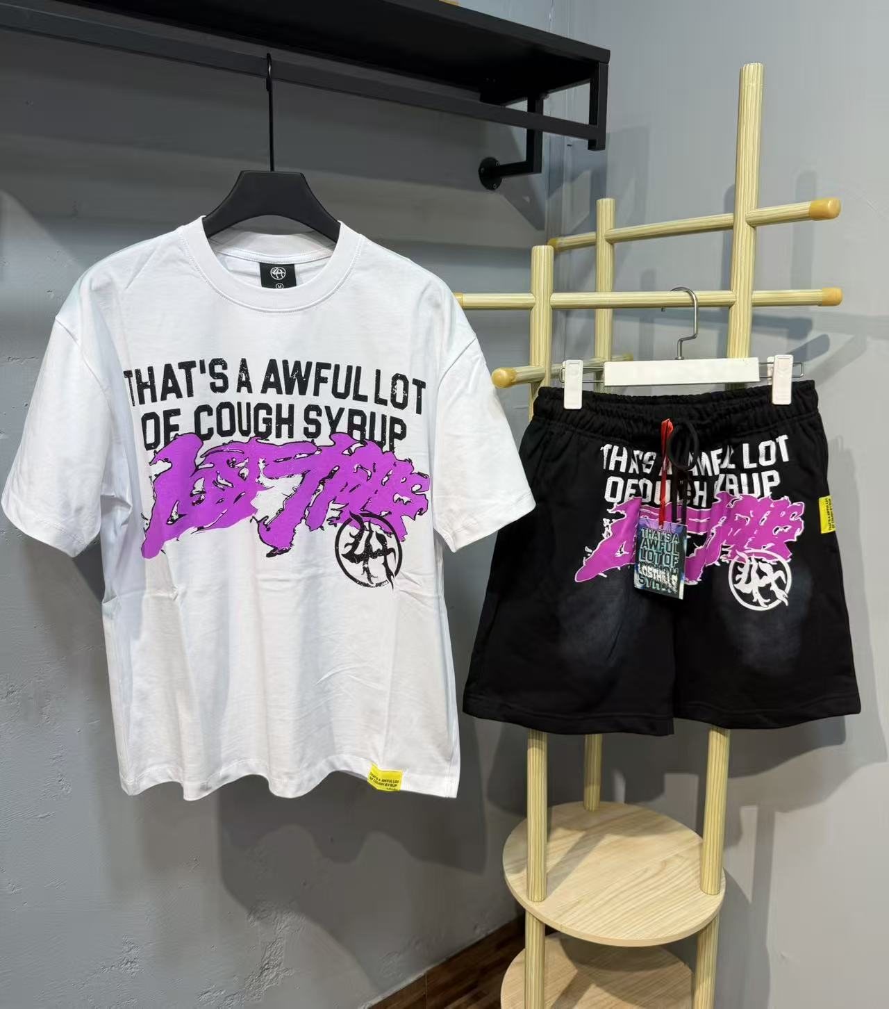 THAT'S A AWFUL LOT OF COUGH SYRUP Pink Graffiti T-Shirt & Shorts Set — front