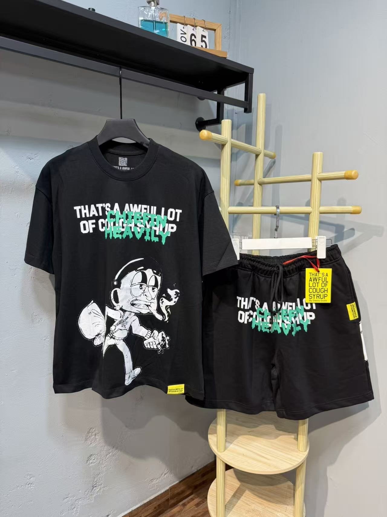 THAT'S A AWFUL LOT OF COUGH SYRUP Graphic Short-Sleeve Set — front