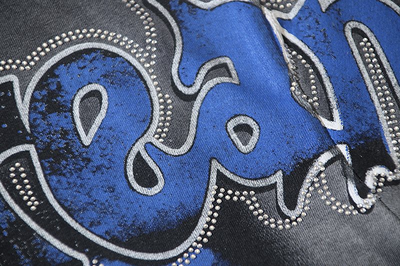 VALE USA Valley Dreams Graphic T-Shirt — detail
