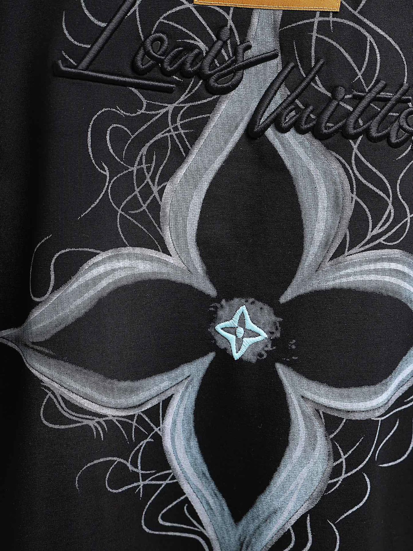 Louis Vuitton*LV Floral Embroidered Short-Sleeve T-Shirt — detail