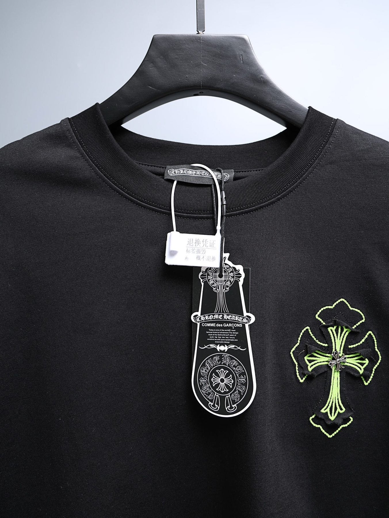 Chrome Hearts Cross Graphic Short-Sleeve T-Shirt — hang_tag