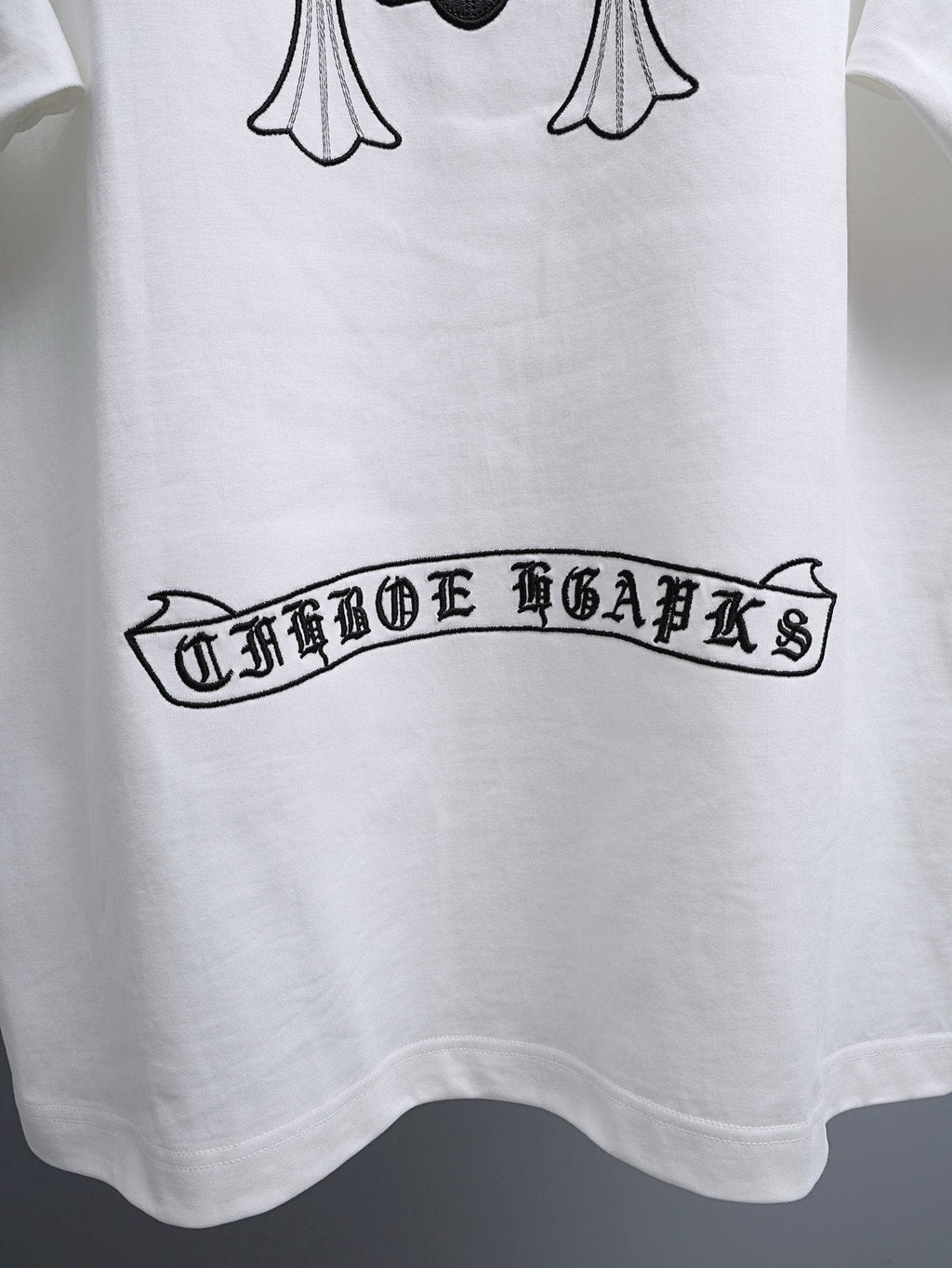 Chrome Hearts Cross & Floral Embroidered T-Shirt — detail