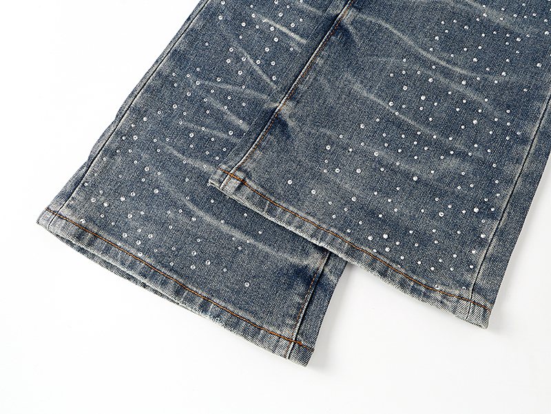 Purple Brand Rhinestone Distressed Flared Jeans — detail