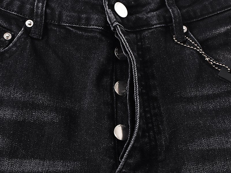 AMIRI Hollywood Lettering Distressed Jeans in Black — detail