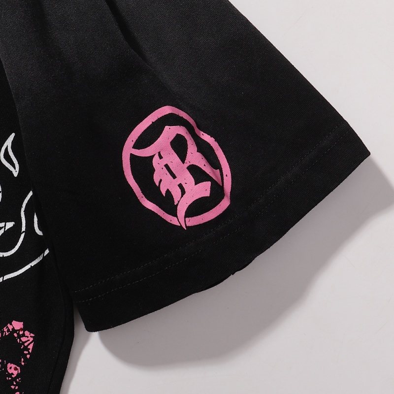 R3BEL Howl Wolf Graphic T-Shirt — detail