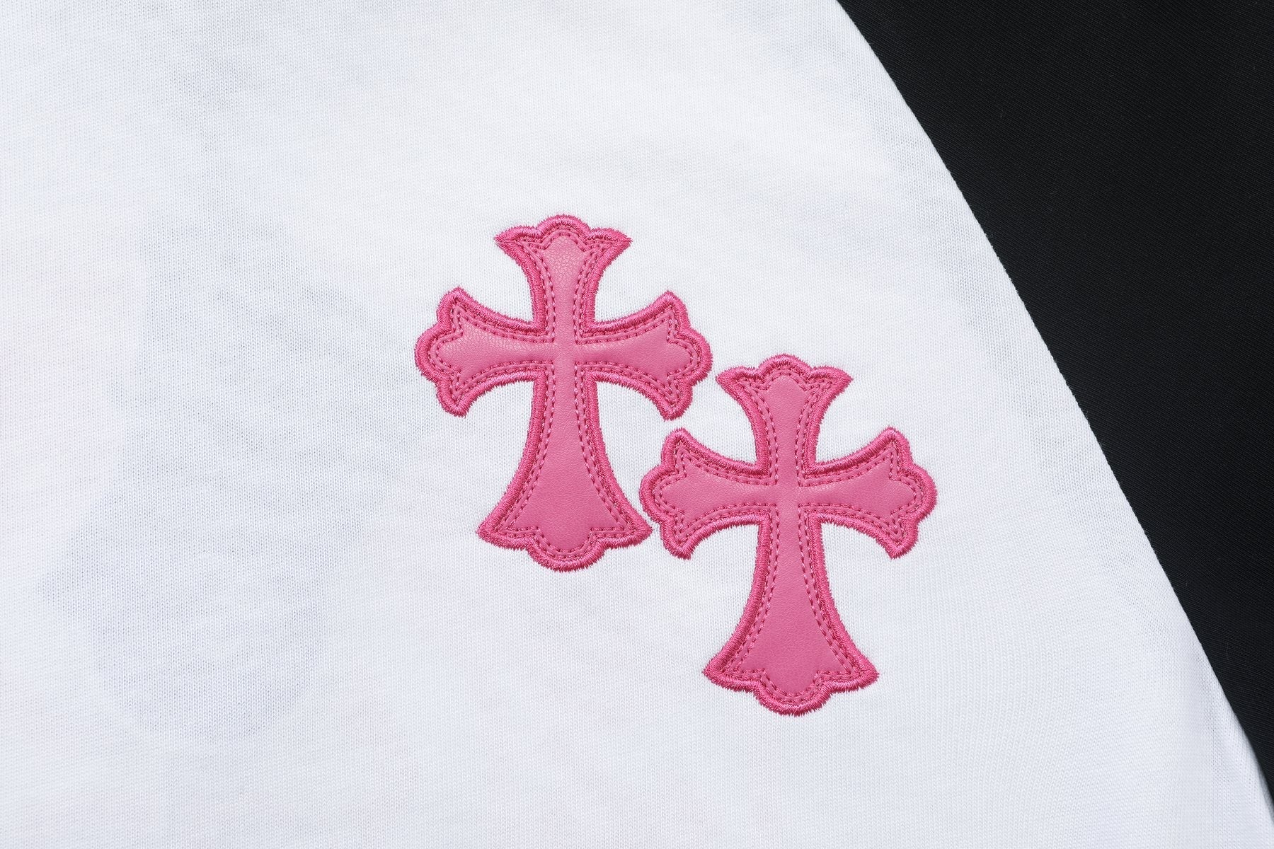 Chrome Hearts Cross Graphic Raglan Long-Sleeve T-Shirt — detail