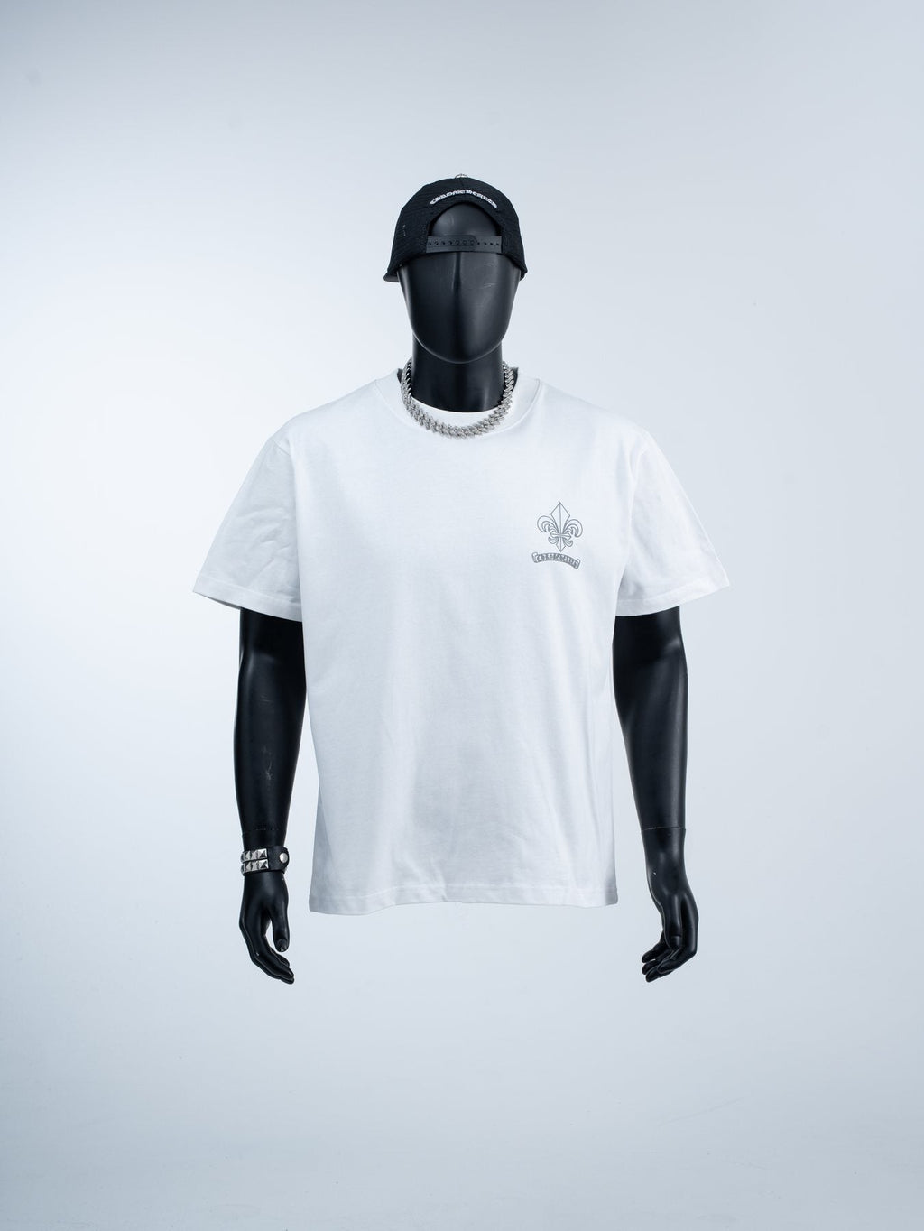 Chrome Hearts Fleur-De-Lis Crest Graphic T-Shirt — front