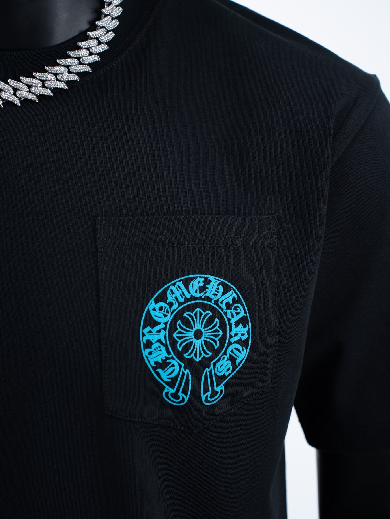 Chrome Hearts Horseshoe Slogan Graphic T-Shirt — detail