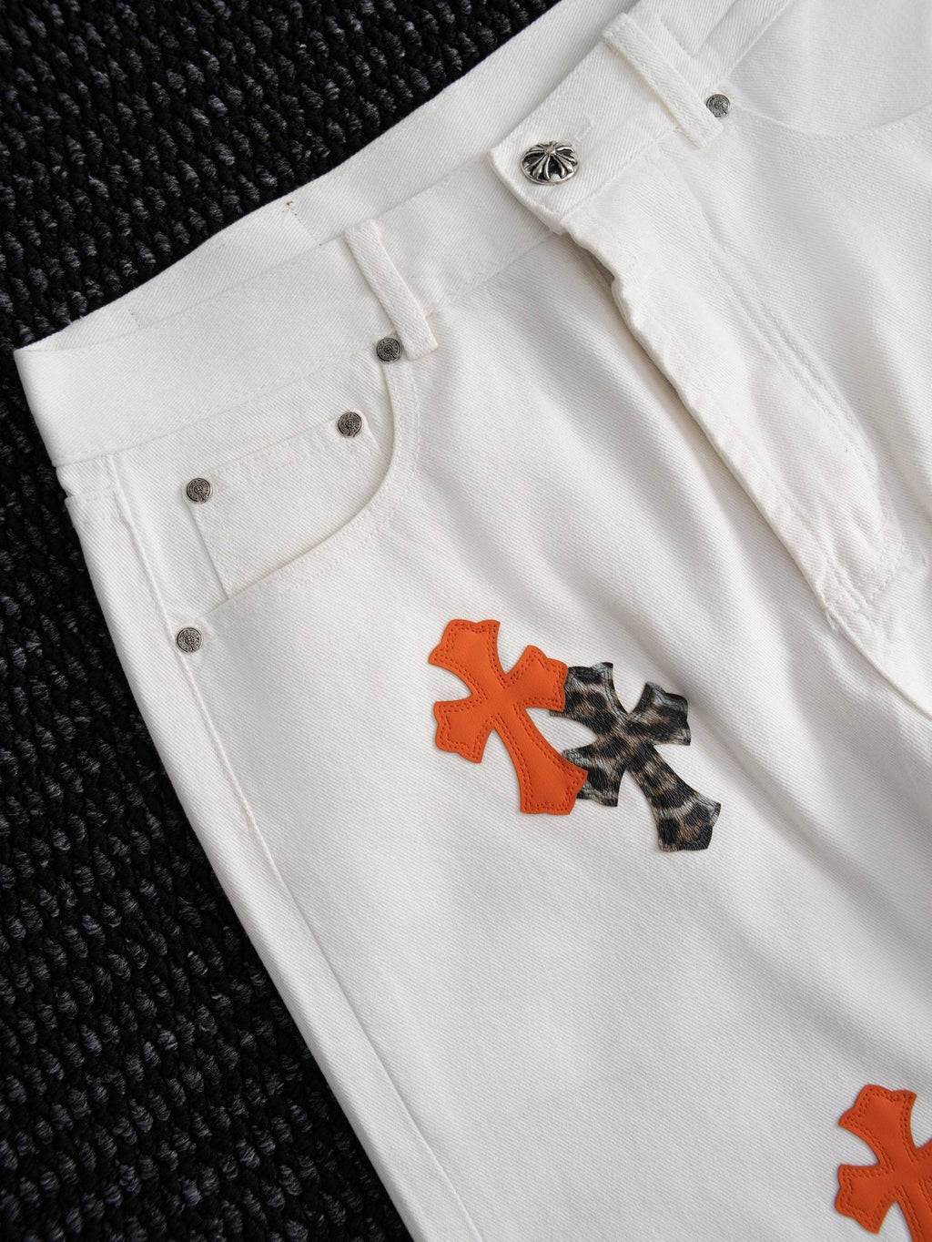 Chrome Hearts Cross Patch White Jeans — detail