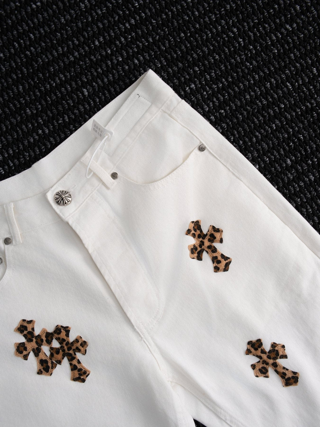 Chrome Hearts Leopard Cross Patch White Jeans — detail