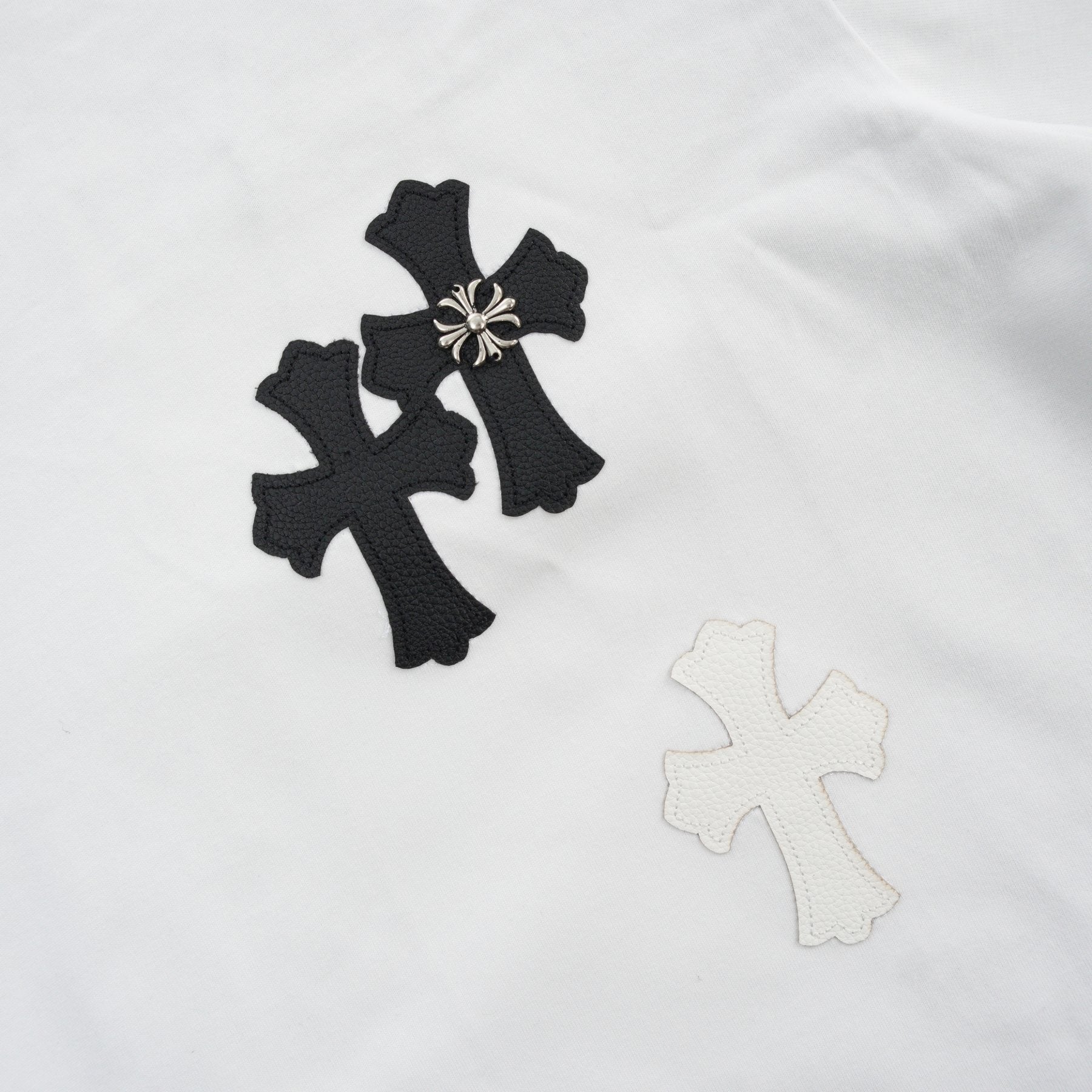 Chrome Hearts Contrast Cross Applique T-Shirt — detail