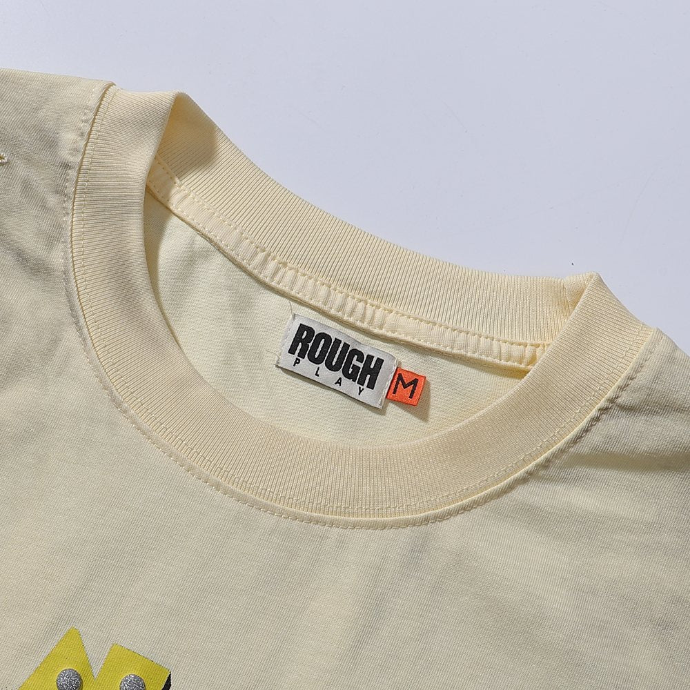 Rough Play Rabbit Car Distressed Short-Sleeve T-Shirt — neck_label