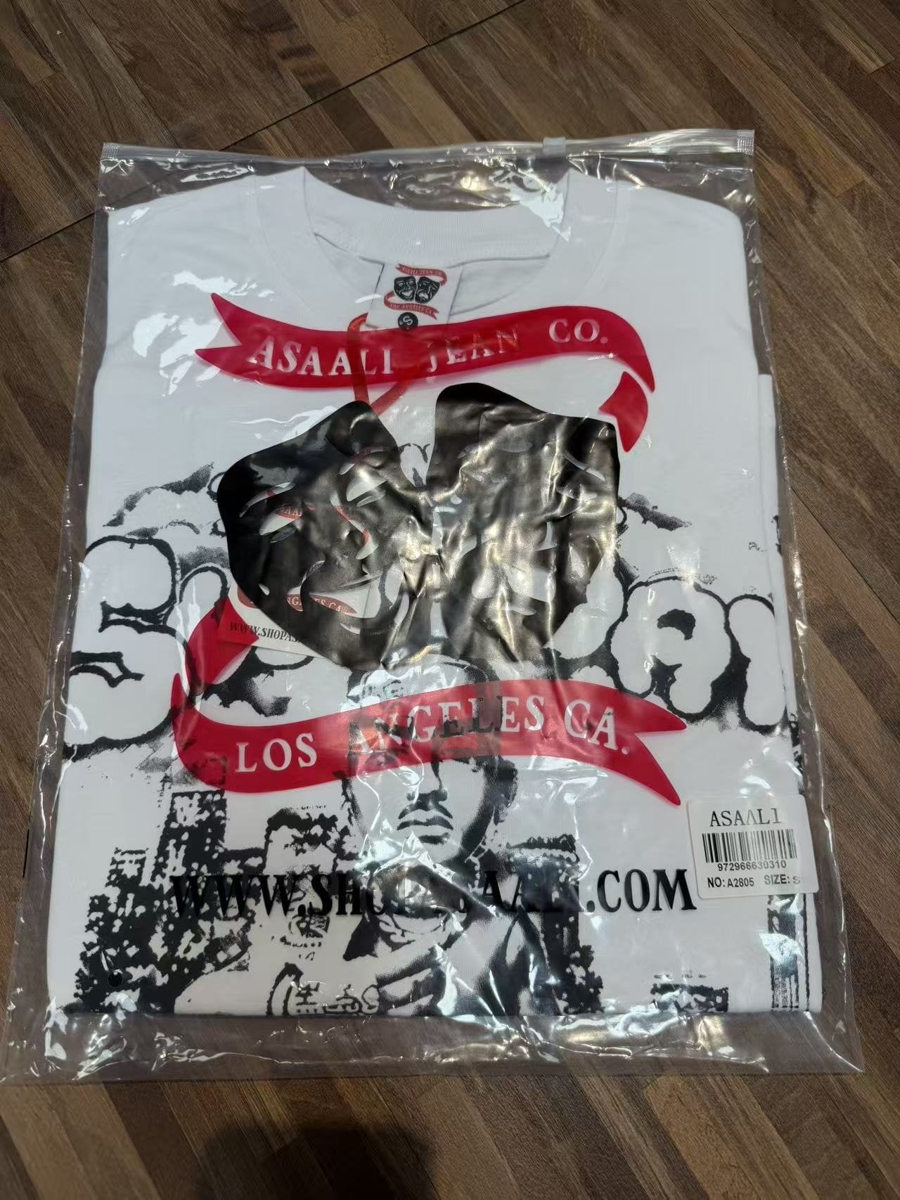 ASAALL Illustrated Front Graphic T-Shirt — context