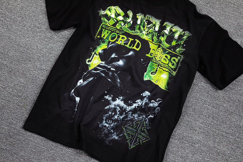 GUAPI World Boss Travel Stamp Graphic T-Shirt — detail