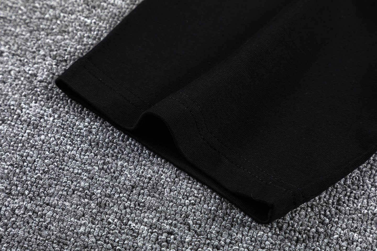 GlazingD Above the Law of Gravity Graphic T-Shirt — fabric_closeup
