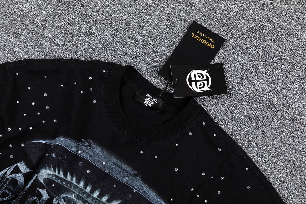 GlazingD Above the Law of Gravity Graphic T-Shirt — hang_tag