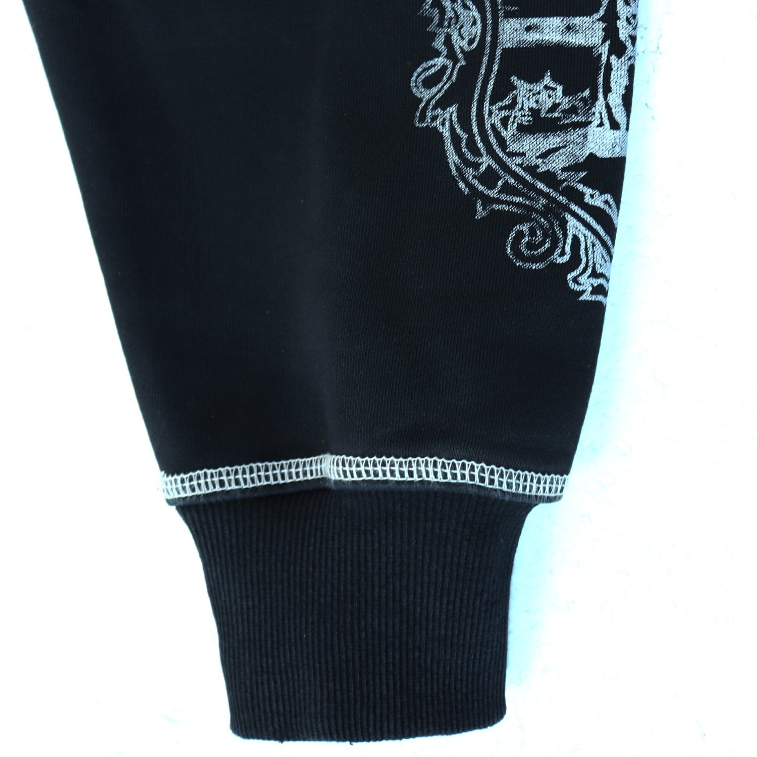 Valley Dreams 2000 Washed Black Graphic Hoodie — detail