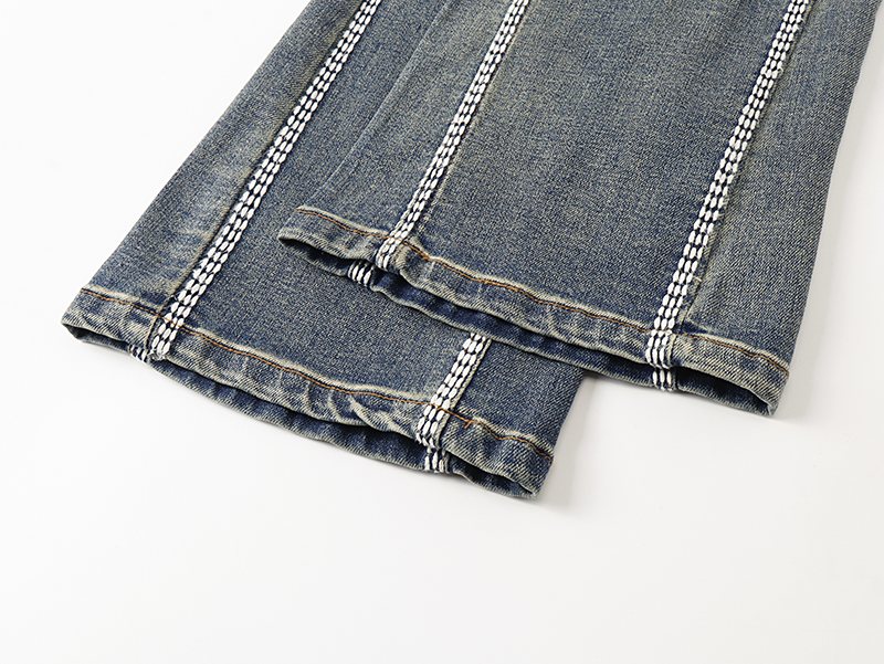 VALABASAS Washed Blue Flared Jeans — detail