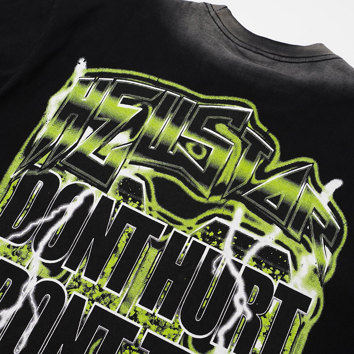 Hellstar Don't Hurt People Graphic T-Shirt — detail
