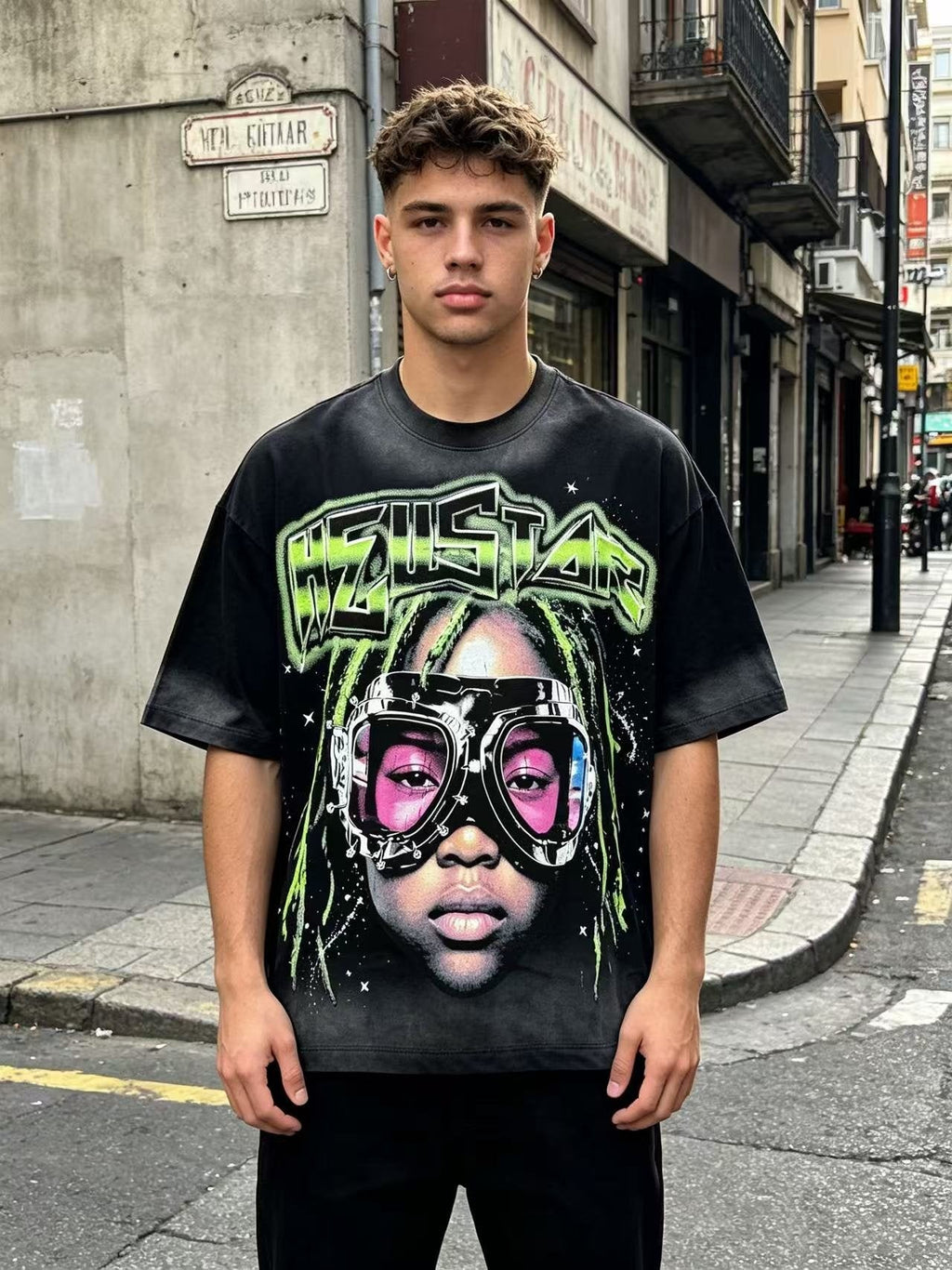 Hellstar Don't Hurt People Graphic T-Shirt — model